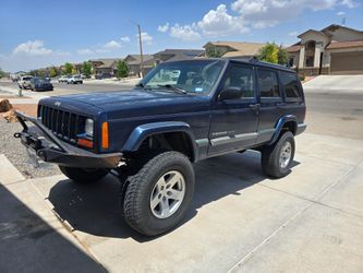 2000 Jeep Cherokee