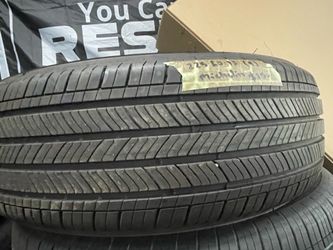 1 SEMI NEW 22560R18 Michelin All season tire for $100 installed and balance. 225 60 18 225 60 R 18 22560R18 225/60/18 225/60/R18  Texas Extreme Tire C