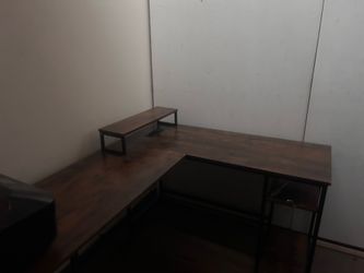 L shaped desk
