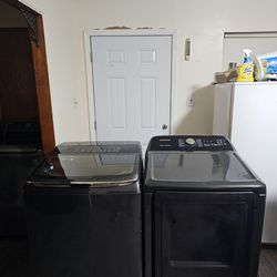 SAMSUNG STAINLESS STEEL WASHER AND DRYER NOT MATCHING SET BOTH ELECTRIC XL CAPACITY 5.3 CU GOOD CONDITION HEAVY DUTY DELIVERY AVAILABLE FOR EXTRA FEE 