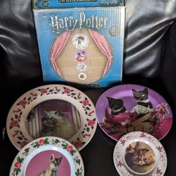 Retired Harry Potter Collectible Set Of 4 Prof. Umbridge Cat Plates Loot Crate 2017

