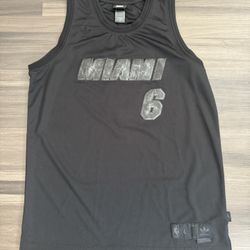 Adidas Miami Heat LeBron James #6 NBA Black Out Stitched Jersey Length +2 Large