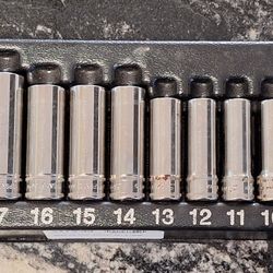 SNAP-ON TOOL SOCKET SET 8-19MM