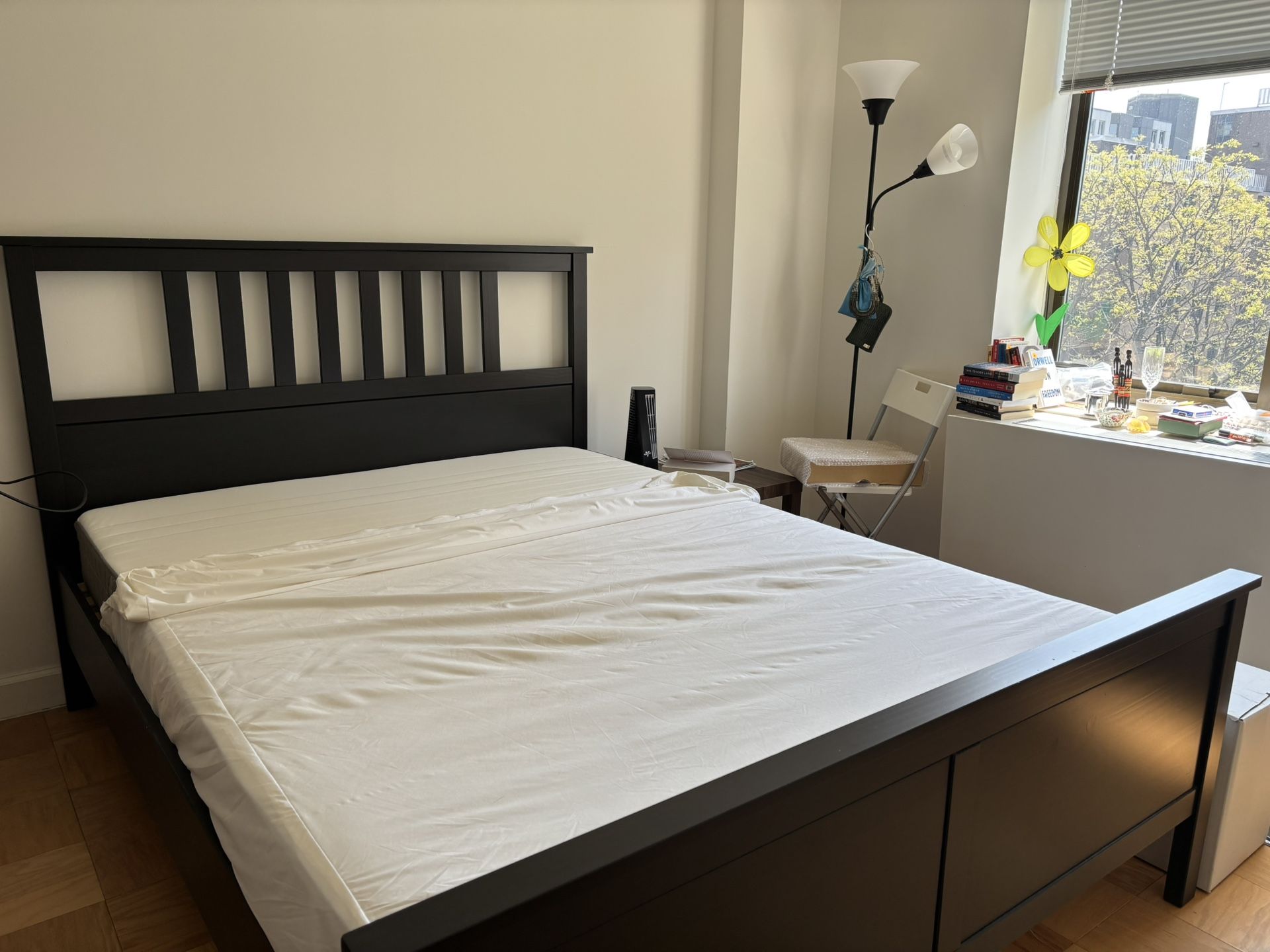 Very Good Condition- Queen Bed Frame + Mattress