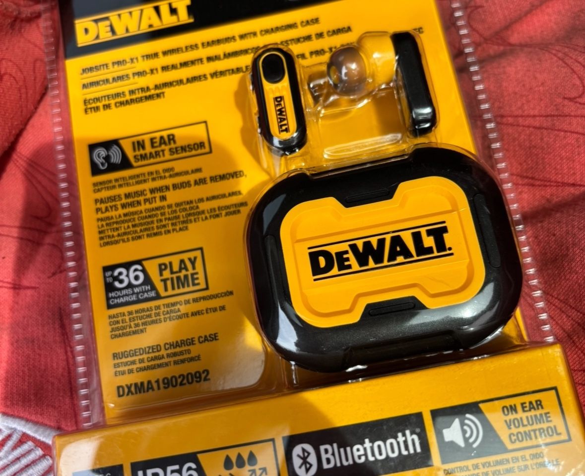 Dewalt Earbuds