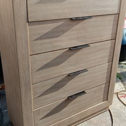 Big Dresser 58H44W18D