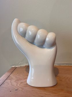 Vintage White Ceramic Hand/Fist (Pick Up Only Highland Park 90042)