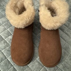 BearPaw Boots (women’s Size 7)