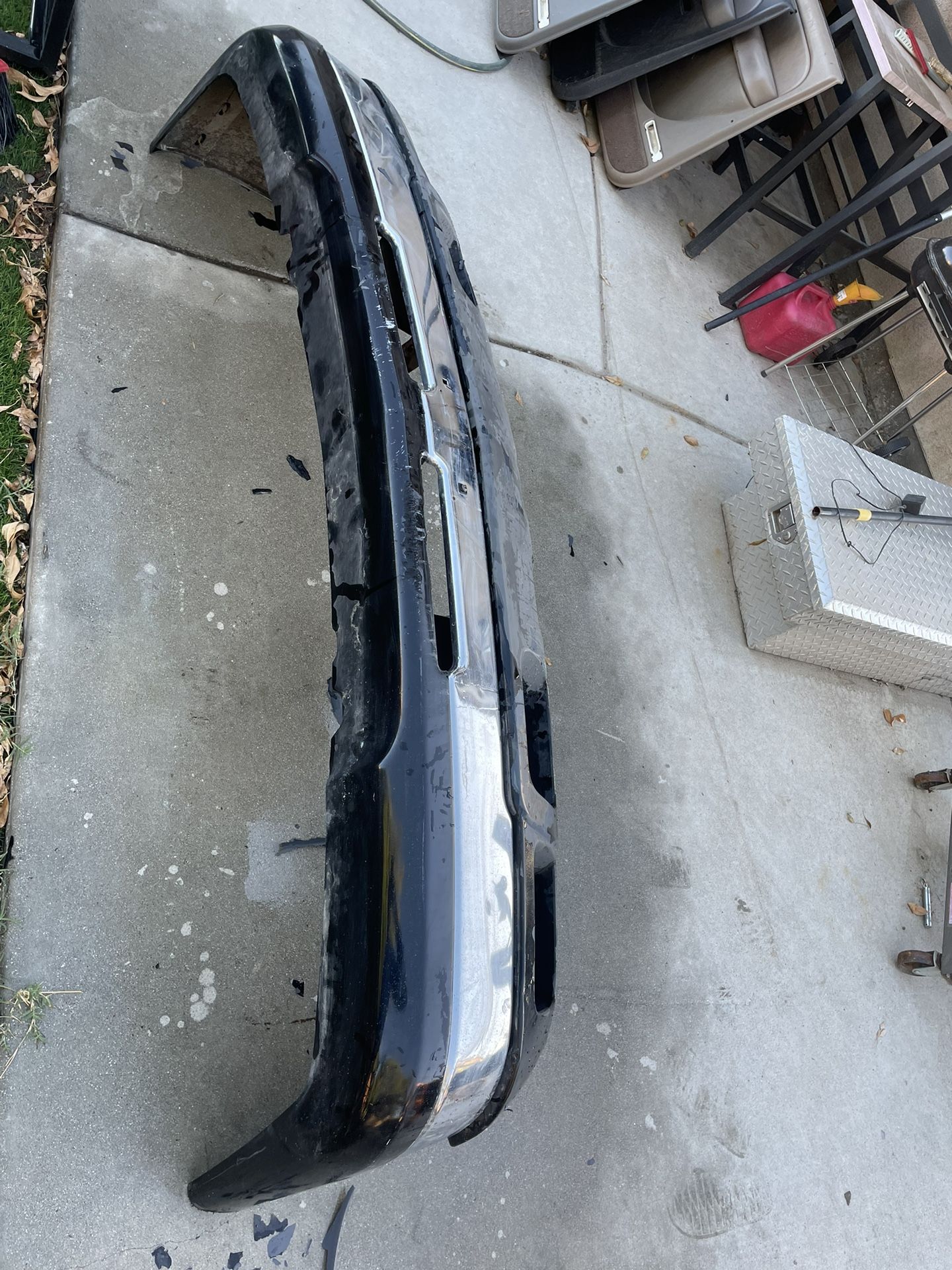Chevrolet Silverado Bumper 