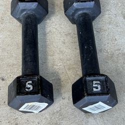 Dumbbells Pair of 5 Lbs - Excellent condition.