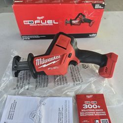🔥$120 NO NEGOTIABLE🔥 Milwaukee 2719-20 M18 FUEL 18V HACKZALL Reciprocating Saw (Tool-Only)
NO BATTERY - NO CHARGER