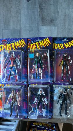 Retro figures