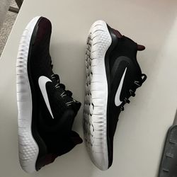 Nike Free RN 2018 Night Maroon Black White Mens Size 11.5 - 942836 603