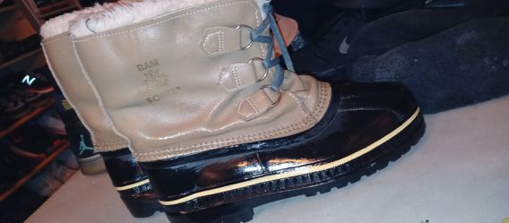 Sorel Ram Womens Snow Boots size 6