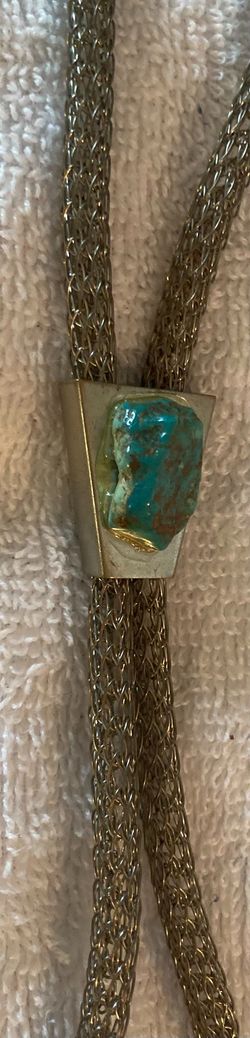 Vintage Metal Bolo Tie, Nice Silver with Big Turquoise Stone, Metal Rope, Nice Western Design, 3/4" x 1", Quality, Heavy Duty, Country & Western, Cowb