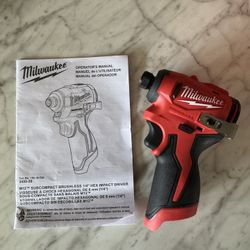Milwaukee M12 Subcompact Brushless 1/4” Hex Impact Driver 3450-20