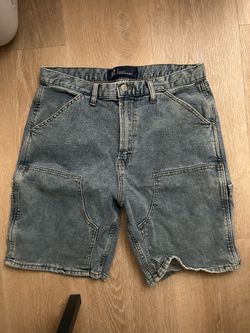 Gap carpenter shorts size 32