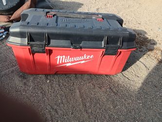Milwaukee tool box