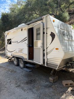2010 Salem Trailer 19 feet