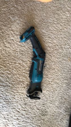 Makita xrj01 saw 18v