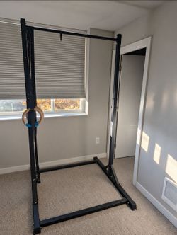 Free-Standing Pull Up Bar