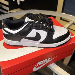 New Nike Panda Dunks Size 9.5
