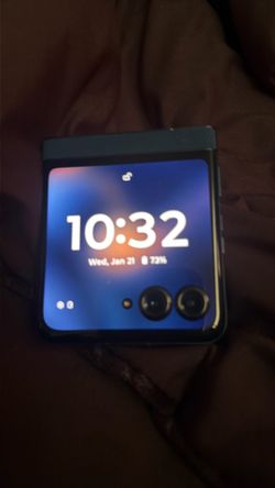 Motorola razr brand new