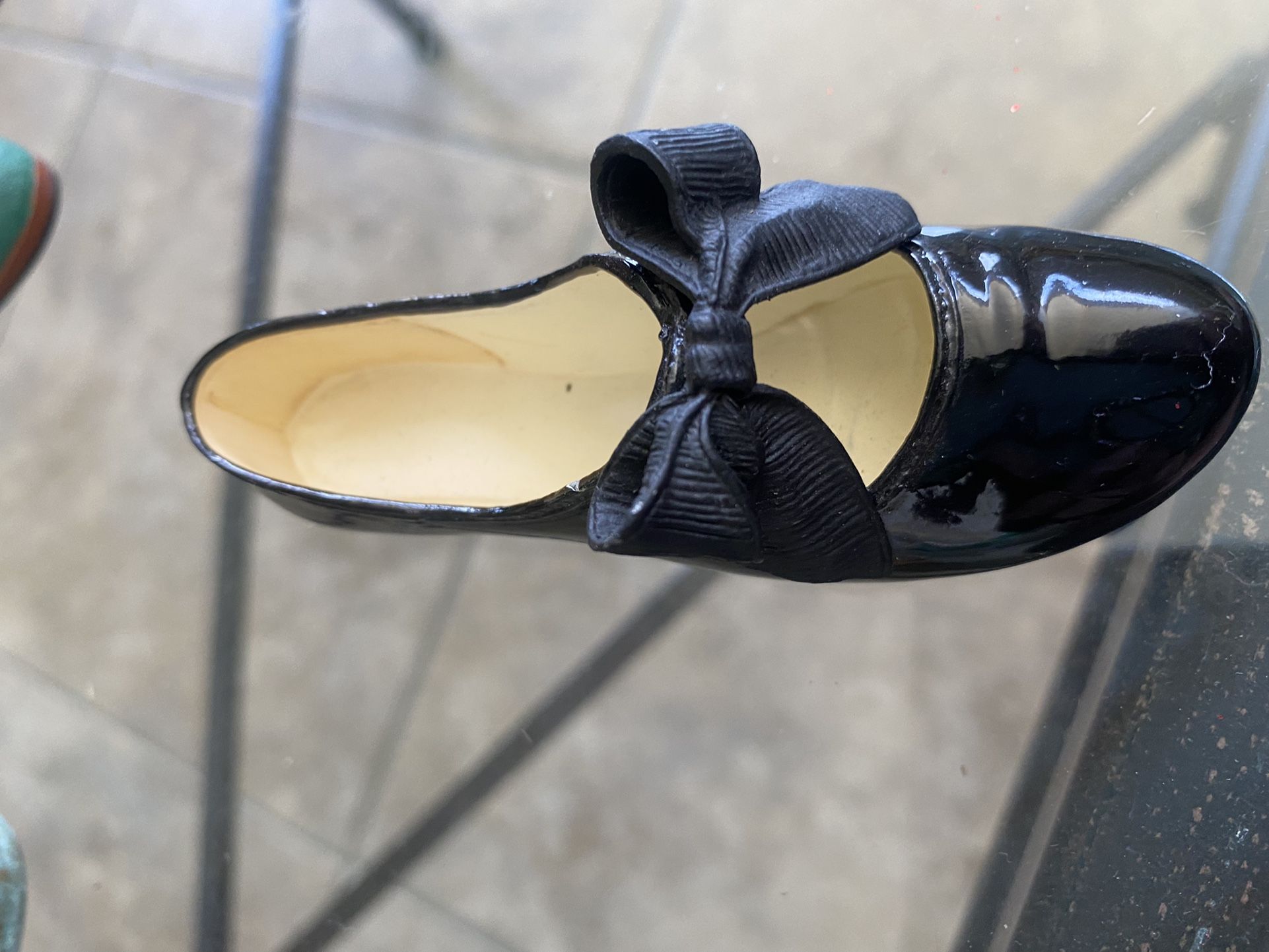 Just The Right Shoe Toe Tapper