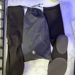 Yeezy Pods Shoes