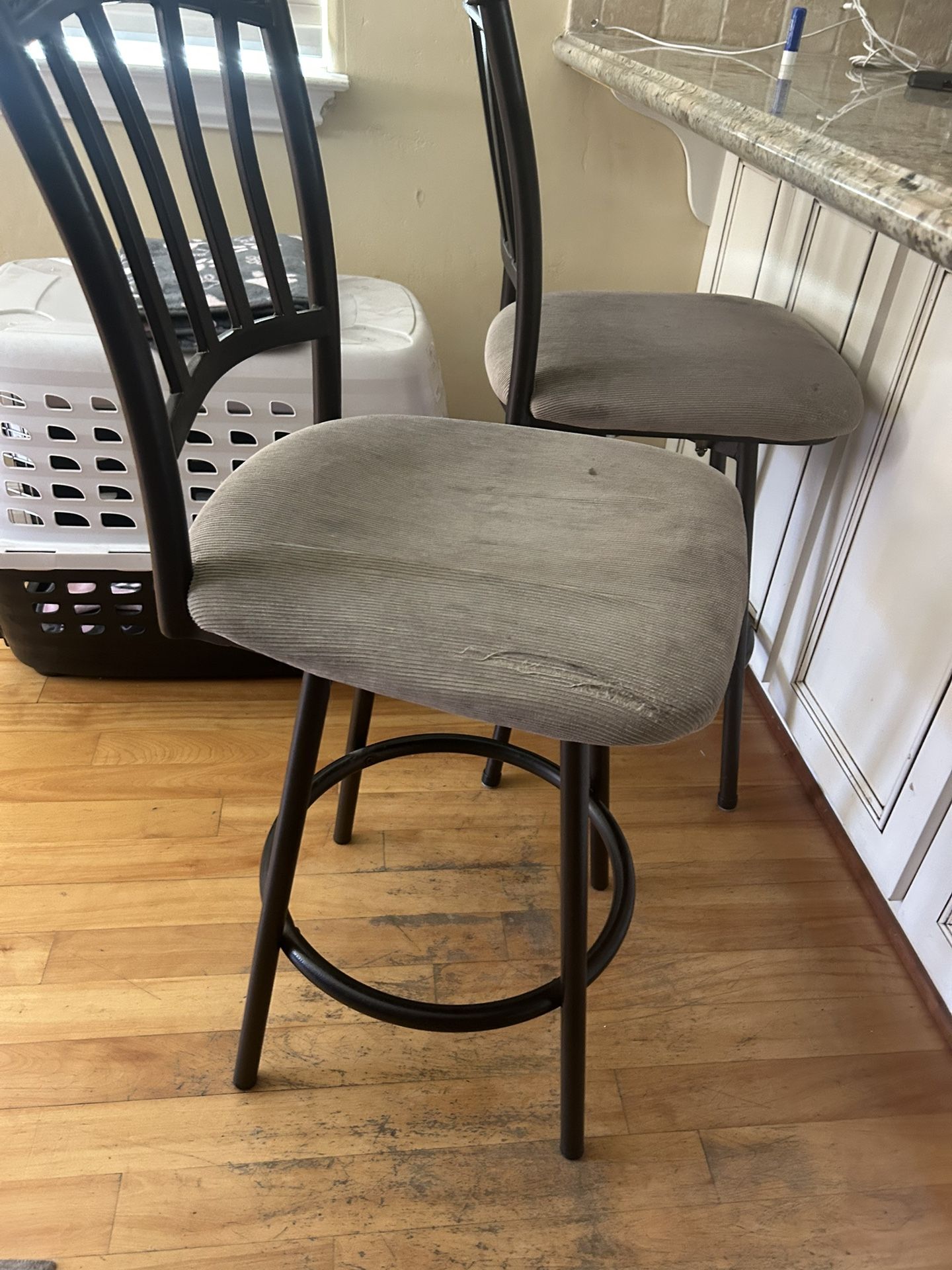FREE bar Stools