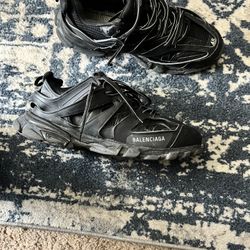 Balenciaga Tracks 
