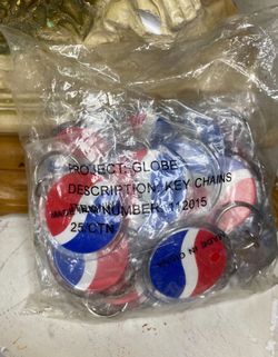 Pepsi logo keychains Lot Of 25 Key Chains 112015 Cola 1990s Globe Vintage Soda