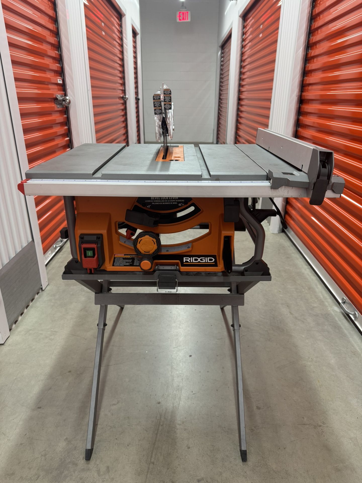 RIDGID 15 Amp 10 in. Portable Corded Jobsite Table Saw with Folding Stand