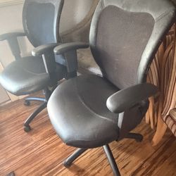 FREE 2 OFFICE CHAIRS FREE 