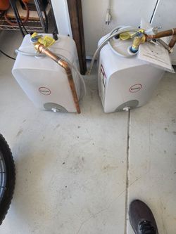 Tinkless water heaters