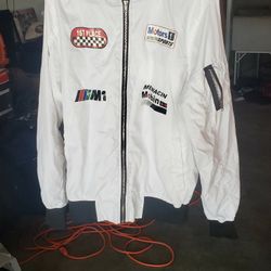 Windbreaker Jacket Size Medium 