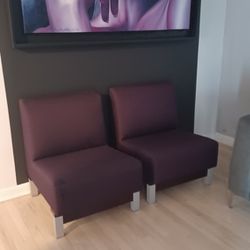2 Purple Lounge Chairs..Nice and sturdy