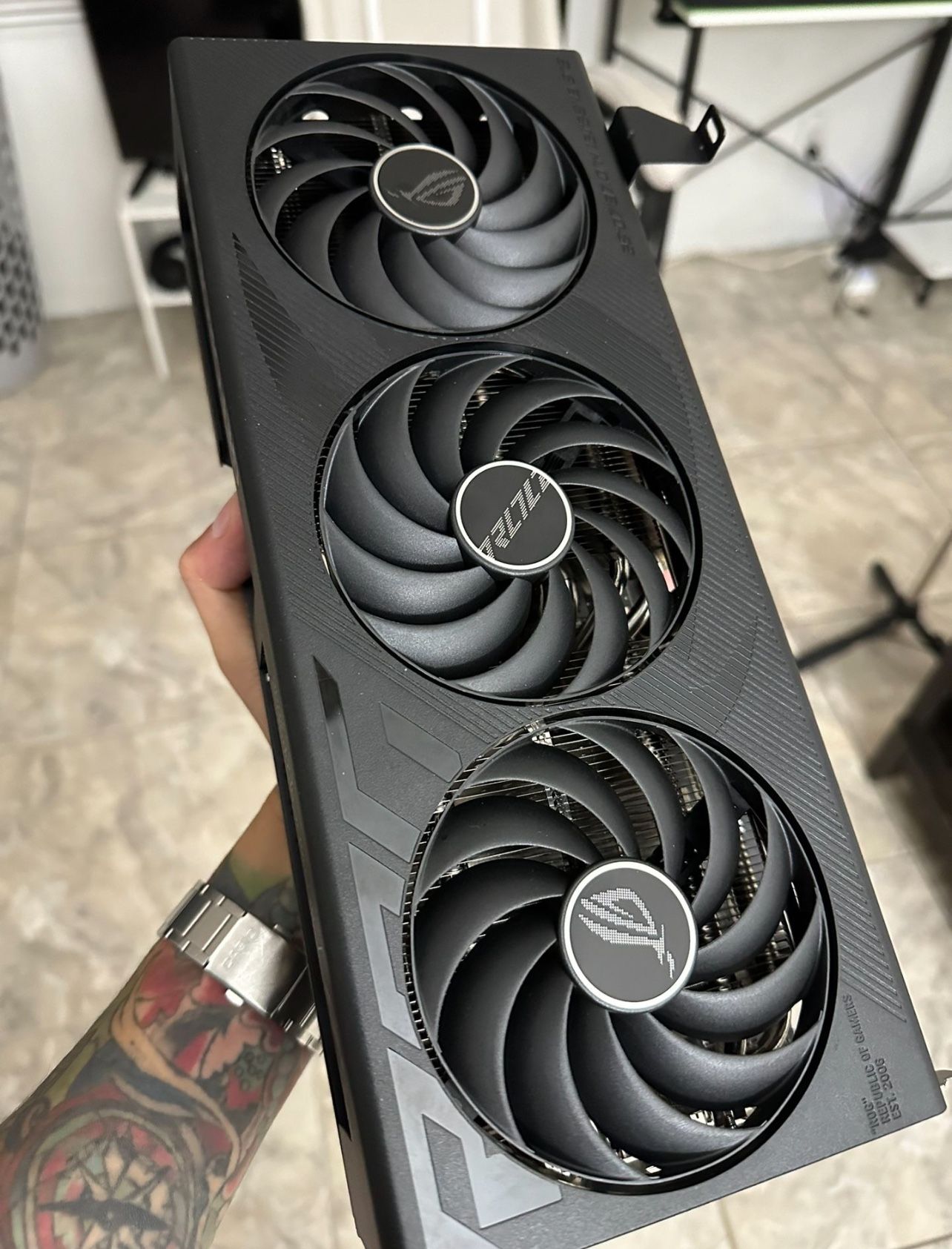 Rtx 4080 16gb (only Graphic Card)