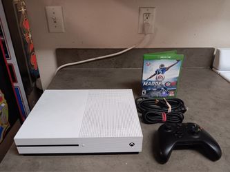Microsoft Xbox One S 1TB Console W/Wireless Controller, Cables & Game, Tested, Working.