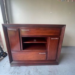 Tv stand or dresser 4feet long 40inches tall 19 wide