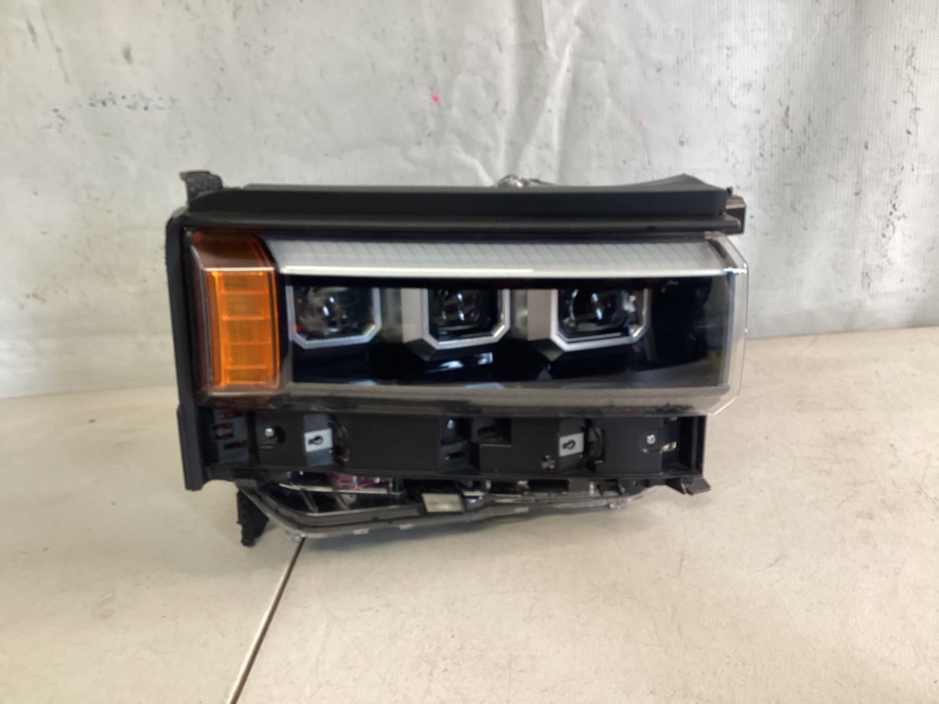 2024-2025 TOYOTA LAND CRUISER HEADLIGHT LED RIGHT RH W/MODULES USED OEM