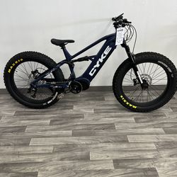 Electric Bike : CYKE FALCON X