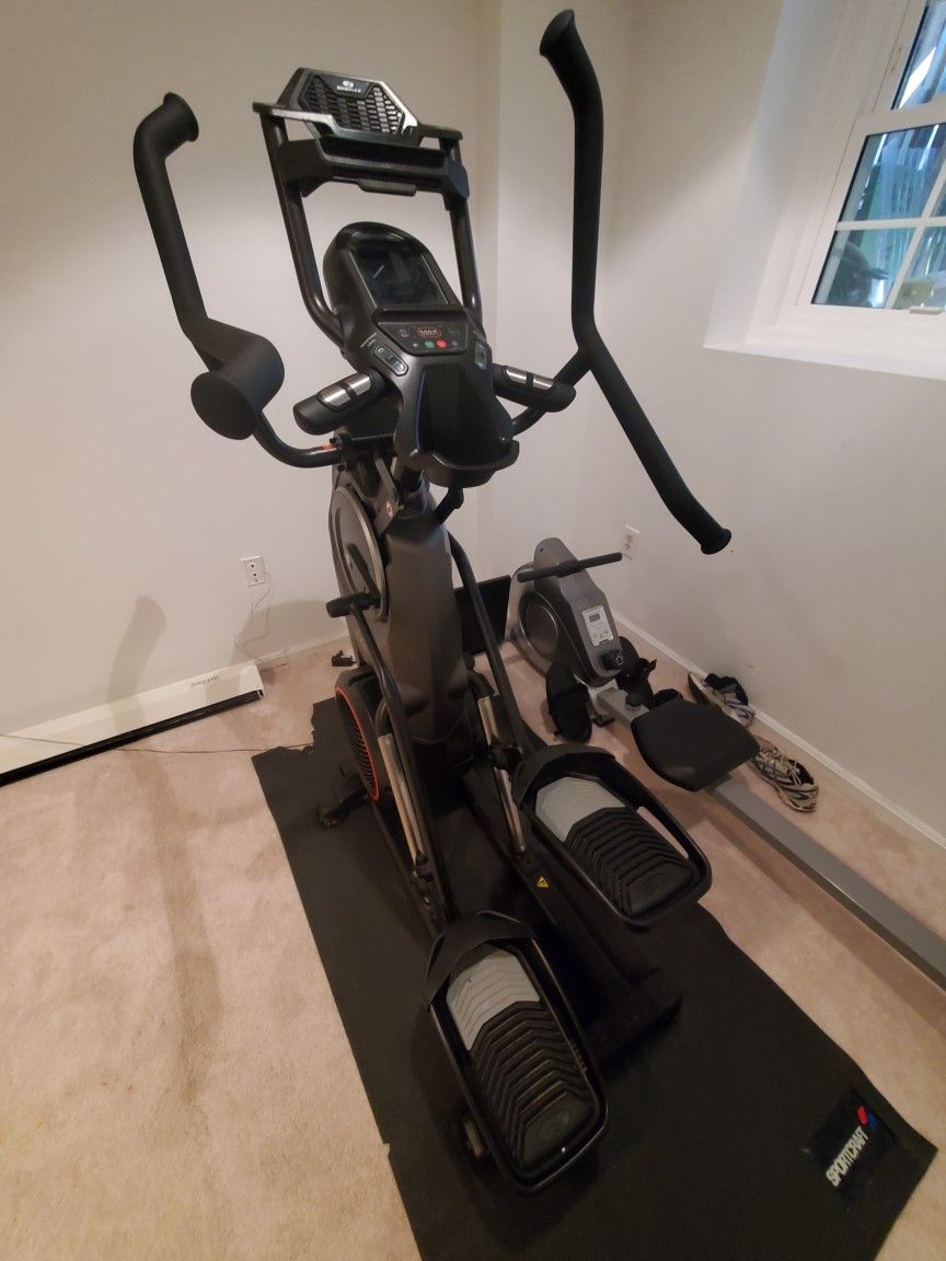 Bowflex M8 Elliptical And Rowing
