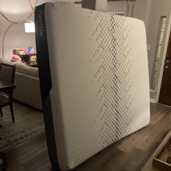 King Size - Nectar Luxe Memory Foam Mattress 