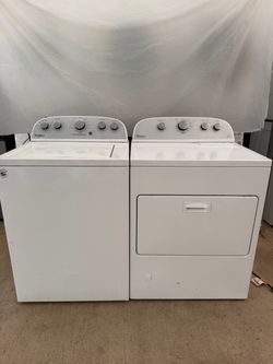 WhirlpoolWasher And gas dryer laundry set