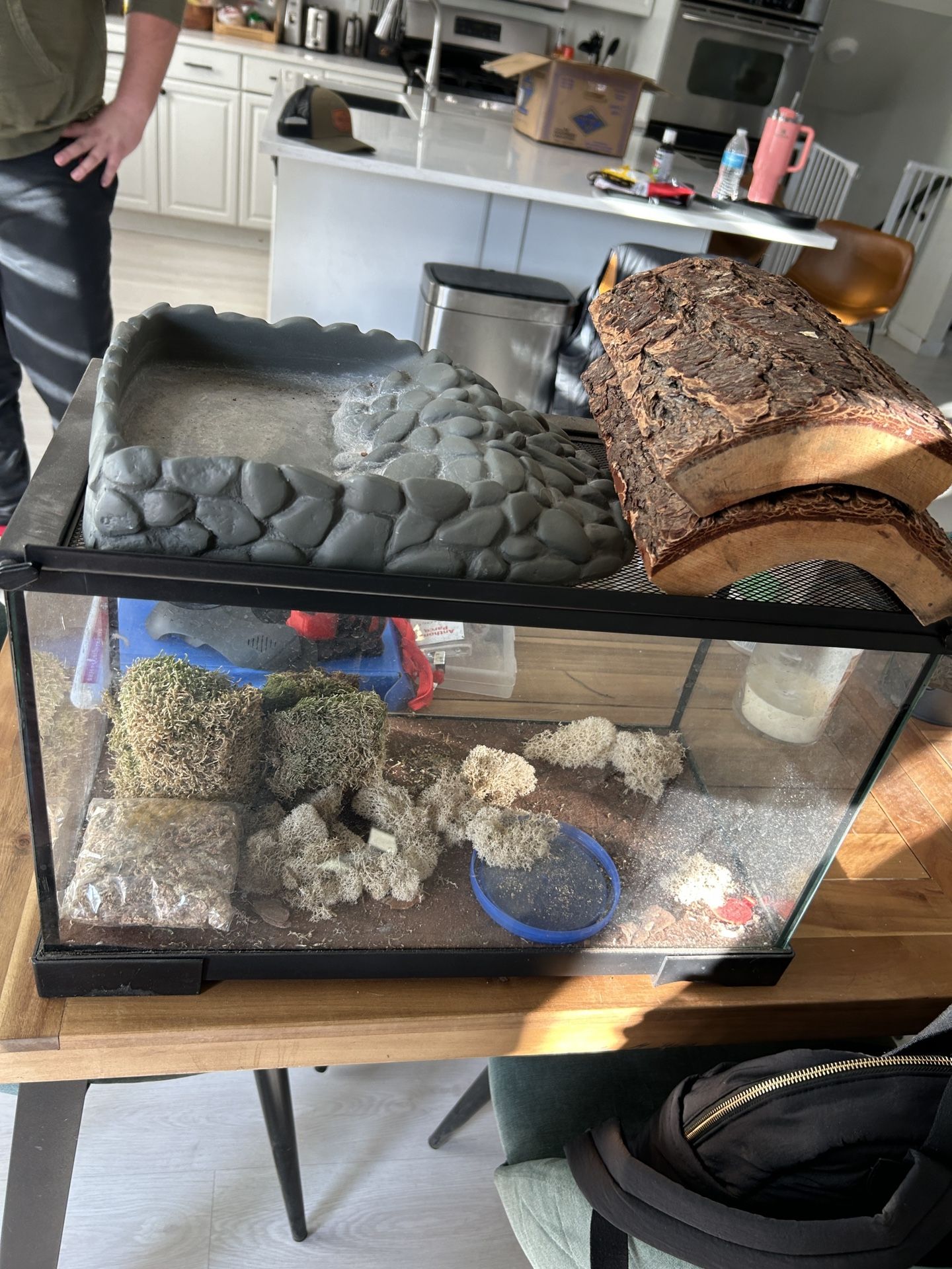 Tank and accessories