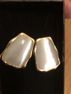 Stunning tops gold plated