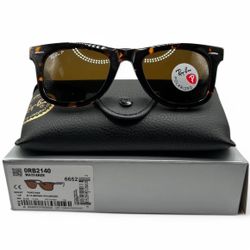 Ray-Ban Wayfarer Tortoise Sunglasses
