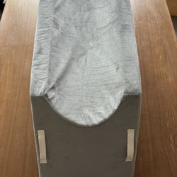 Leg Elevator Pillow + Leg Immobilizer