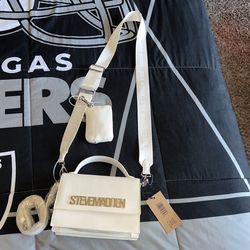 Steve Madden White BHAMA Bag 25$